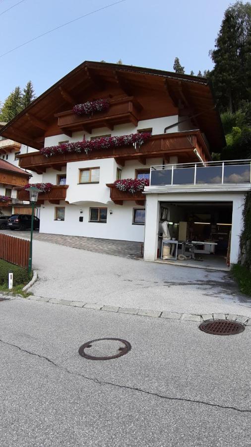 Floerl Apartment Zell am Ziller Ngoại thất bức ảnh