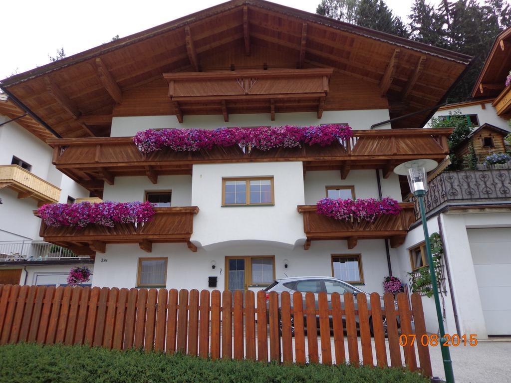 Floerl Apartment Zell am Ziller Ngoại thất bức ảnh