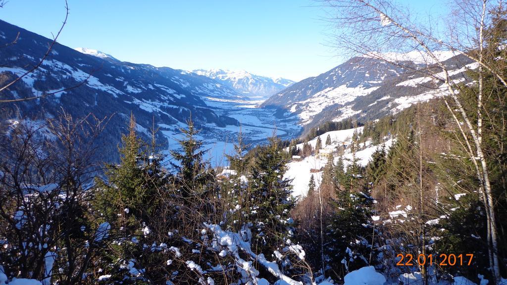 Floerl Apartment Zell am Ziller Ngoại thất bức ảnh